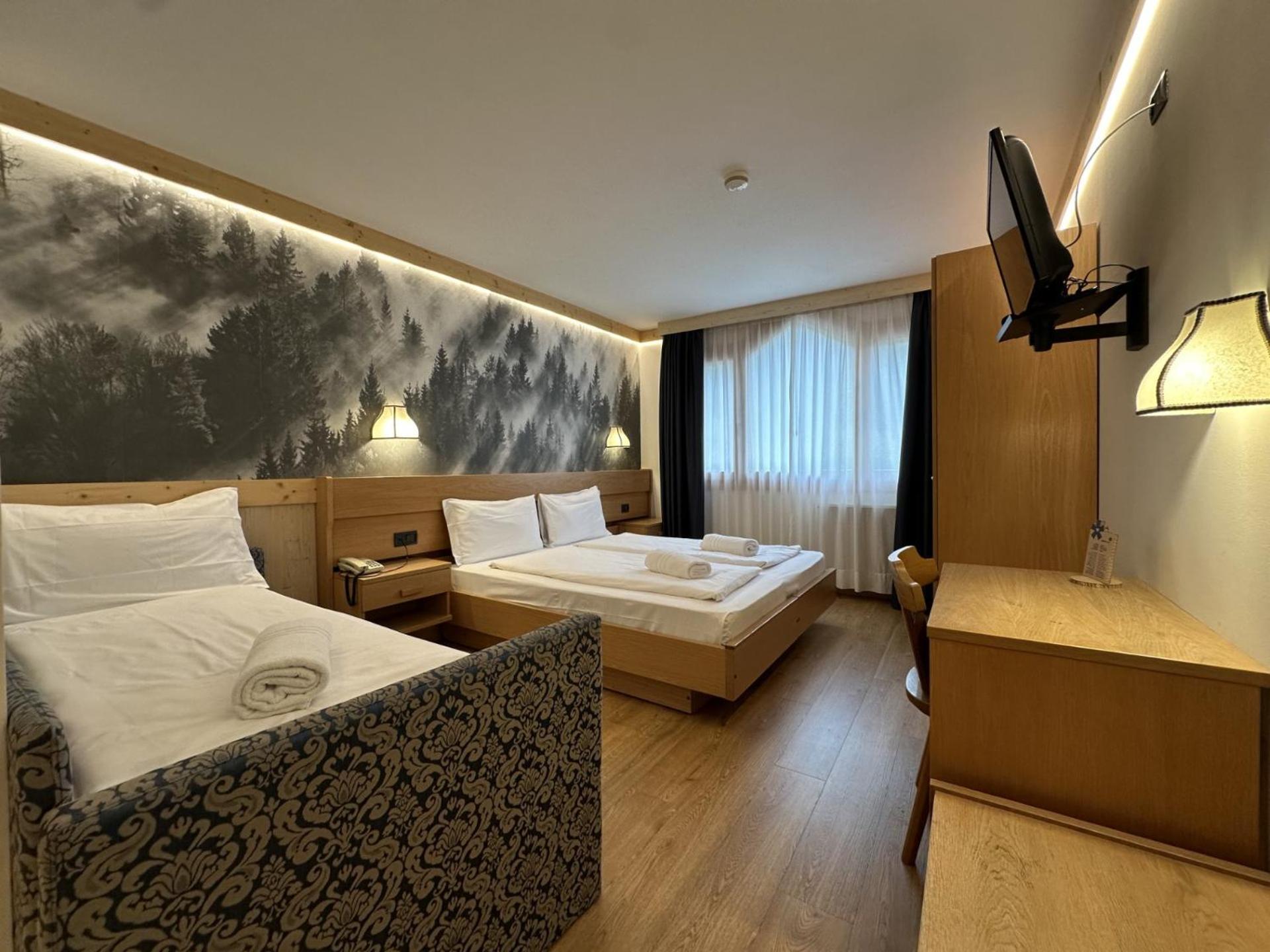 Active Hotel Gran Zebru' Cogolo Exterior photo
