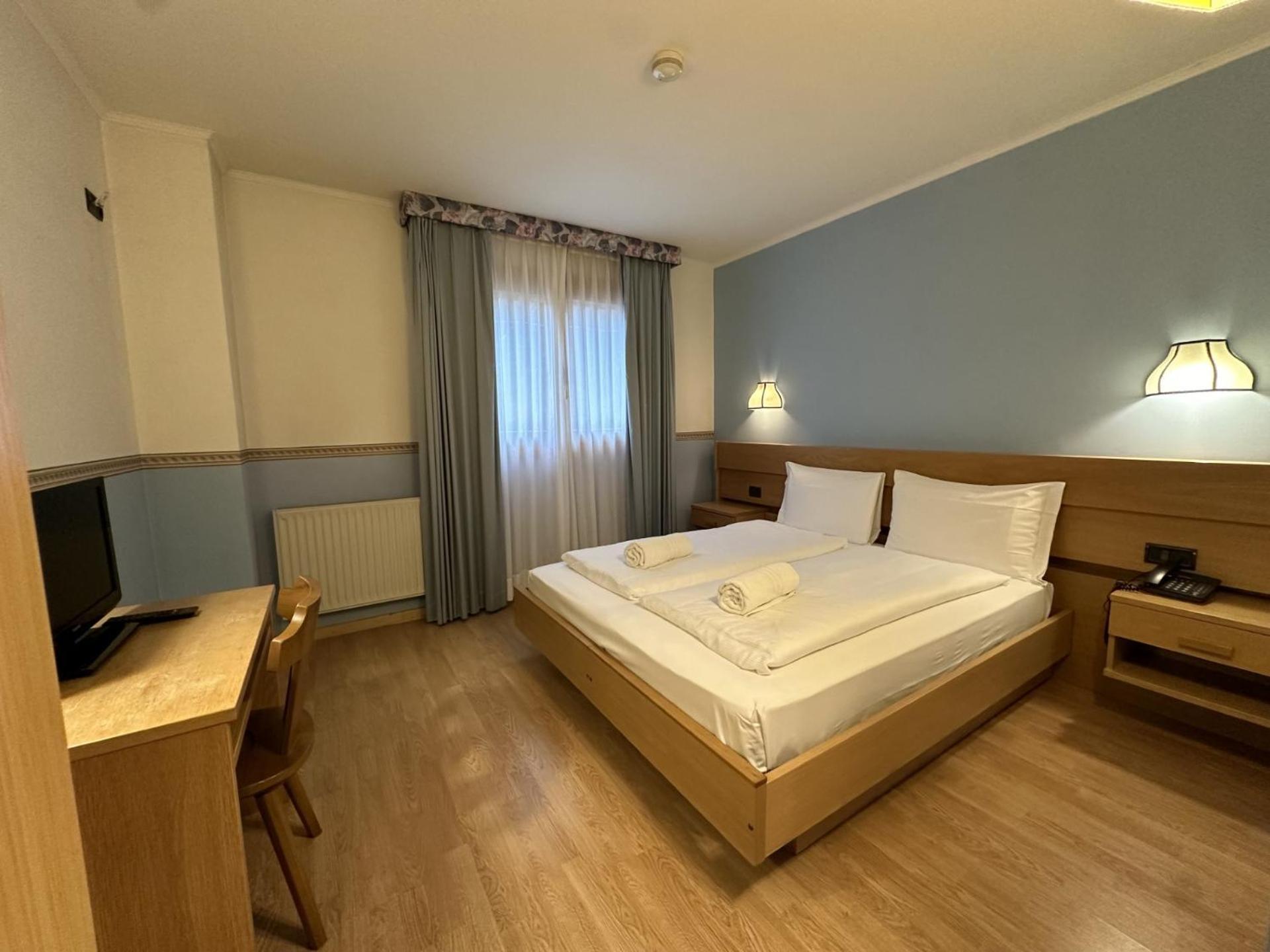 Active Hotel Gran Zebru' Cogolo Exterior photo