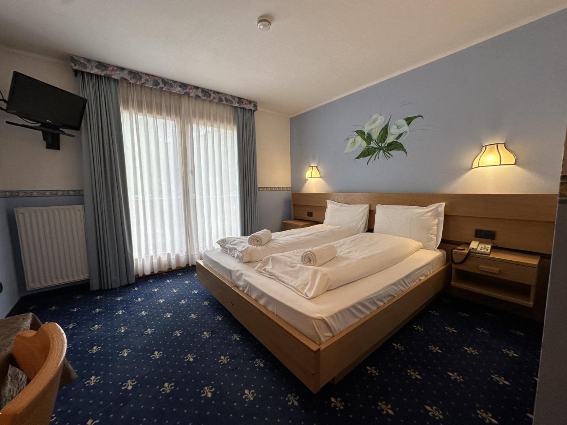 Active Hotel Gran Zebru' Cogolo Exterior photo